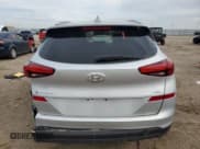 ✅ 2019 Hyundai Tucson Value • VIN: KM8J3CA47KU029582 • Лот: 81054695. Опубликован ранее на Copart с пробегом 122 431 миль. Бесплатный доступ к архиву аукционных продаж из США и подробный отчёт об истории автомобиля на DreamBid. Изображение 6.