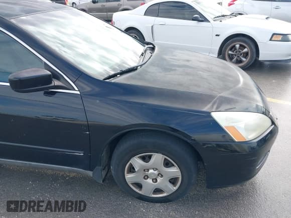 ✅ 2007 Honda Accord LX • VIN: 3HGCM56467G710441 • Lot: 41400683. Listed on IAAI with 240,391 mi. Free auction sales archive from the USA and detailed vehicle history report at DreamBid. Image 6.