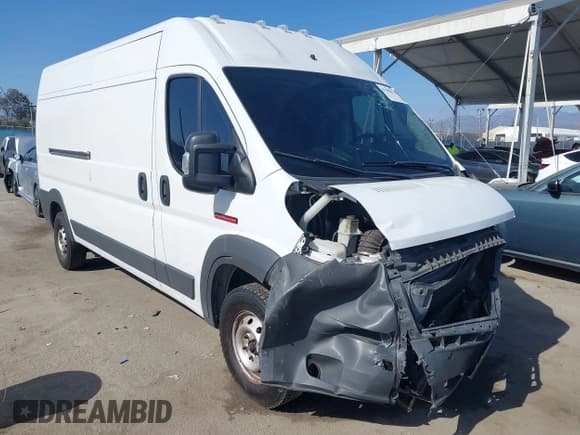 ✅ 2015 Ram ProMaster Cargo • VIN: 3C6TRVDG1FE517354 • Lot: 42280478. Wystawiony na IAAI z przebiegiem 170 188 mil. Bezpłatny archiwum sprzedaży aukcyjnych z USA i szczegółowy raport historii pojazdu na DreamBid. Zdjęcie 1.