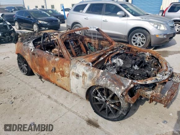 ✅ 2010 Mazda MX-5 Miata Grand Touring • VIN: JM1NC2FF1A0207468 • Lot: 53516355. Wystawiony na Copart z przebiegiem Nie podano. Bezpłatny archiwum sprzedaży aukcyjnych z USA i szczegółowy raport historii pojazdu na DreamBid. Zdjęcie 4.