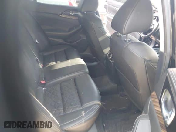 ✅ 2017 Nissan Maxima SR • VIN: 1N4AA6AP4HC452498 • Lot: 43203809. Wystawiony na IAAI z przebiegiem 118 765 mil. Bezpłatny archiwum sprzedaży aukcyjnych z USA i szczegółowy raport historii pojazdu na DreamBid. Zdjęcie 8.