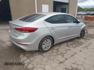 ✅ 2018 Hyundai Elantra SE • VIN: 5NPD74LF3JH347427 • Lot: 43482606. Listed on IAAI with 124,411 mi. Free auction sales archive from the USA and detailed vehicle history report at DreamBid. Image 4.