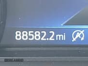 ✅ 2020 Ford Explorer XLT • VIN: 1FMSK8DH5LGB70377 • Lot: 41763798. Wystawiony na IAAI z przebiegiem 88 582 mil. Bezpłatny archiwum sprzedaży aukcyjnych z USA i szczegółowy raport historii pojazdu na DreamBid. Zdjęcie 16.