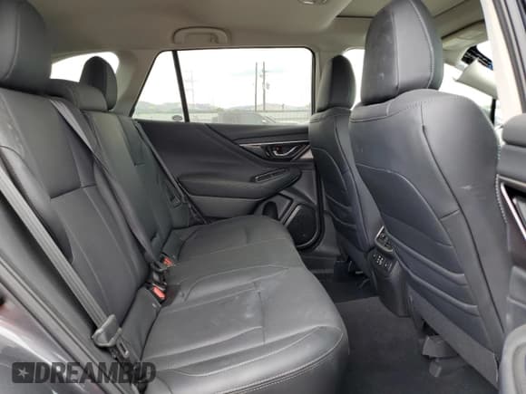 ✅ 2024 Subaru Outback Limited • VIN: 4S4BTANC6R3124984 • Lot: 67966225. Listed on Copart with 10,626 mi. Free auction sales archive from the USA and detailed vehicle history report at DreamBid. Image 11.