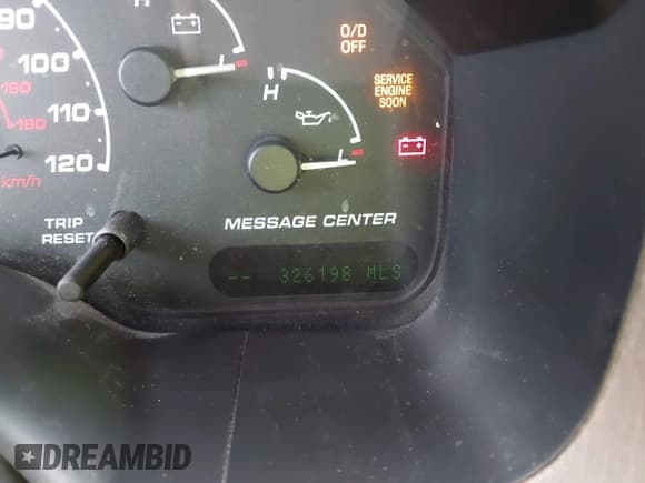 ✅ 2002 Ford Explorer Eddie Bauer • VIN: 1FMDU64EX2UB59632 • Lot: 42381959. Wystawiony na IAAI z przebiegiem 326 198 mil. Bezpłatny archiwum sprzedaży aukcyjnych z USA i szczegółowy raport historii pojazdu na DreamBid. Zdjęcie 7.