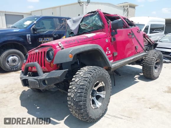 ✅ 2007 Jeep Wrangler X • VIN: 1J4GA39127L154527 • Lot: 42316655. Listed on IAAI with 126,124 mi. Free auction sales archive from the USA and detailed vehicle history report at DreamBid. Image 17.