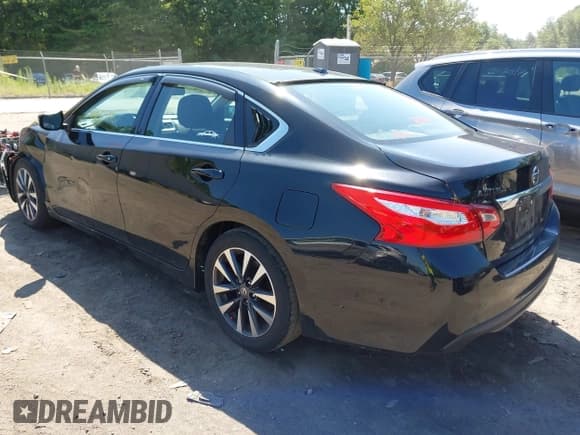 ✅ 2016 Nissan Altima SL • VIN: 1N4AL3AP5GC213923 • Lot: 42601496. Listed on IAAI with 91,417 mi. Free auction sales archive from the USA and detailed vehicle history report at DreamBid. Image 3.
