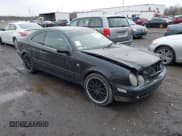 ✅ 1999 Mercedes-Benz CLK 320/430 • VIN: WDBLJ65GXXF061882 • Lot: 43835116. Wystawiony na IAAI z przebiegiem Nie podano. Bezpłatny archiwum sprzedaży aukcyjnych z USA i szczegółowy raport historii pojazdu na DreamBid. Zdjęcie 1.