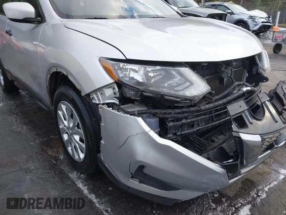 ✅ 2017 Nissan Rogue SV • VIN: KNMAT2MT6HP532108 • Lot: 43415286. Wystawiony na IAAI z przebiegiem 155 135 mil. Bezpłatny archiwum sprzedaży aukcyjnych z USA i szczegółowy raport historii pojazdu na DreamBid. Zdjęcie 17.