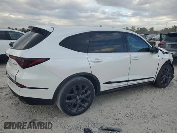 ✅ 2022 Acura MDX w/A-Spec Package • VIN: 5J8YE1H09NL008149 • Lot: 87276125. Wystawiony na Copart z przebiegiem 71 262 mil. Bezpłatny archiwum sprzedaży aukcyjnych z USA i szczegółowy raport historii pojazdu na DreamBid. Zdjęcie 3.
