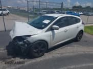 ✅ 2014 Ford Focus SE • VIN: 1FADP3K21EL422030 • Лот: 43060306. Опубликован ранее на IAAI с пробегом 94 979 миль. Бесплатный доступ к архиву аукционных продаж из США и подробный отчёт об истории автомобиля на DreamBid. Изображение 2.