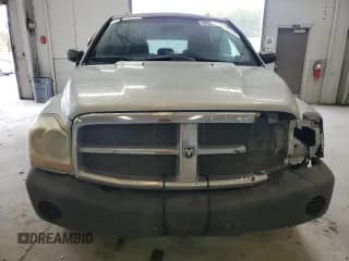 ✅ 2005 Dodge Durango SXT • VIN: 1D4HB38N55F567813 • Lot: 86855425. Listed on Copart with 193,203 mi. Free auction sales archive from the USA and detailed vehicle history report at DreamBid. Image 5.