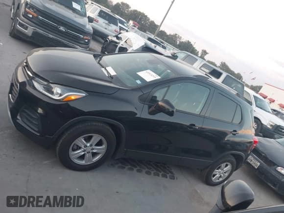 ✅ 2022 Chevrolet Trax LT • VIN: KL7CJPSM4NB503316 • Lot: 43513215. Listed on IAAI with 56,307 mi. Free auction sales archive from the USA and detailed vehicle history report at DreamBid. Image 14.