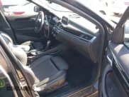 ✅ 2018 BMW X2 sDrive28i • VIN: WBXYJ3C3XJEJ82546 • Lot: 43635090. Wystawiony na IAAI z przebiegiem 54 486 mil. Bezpłatny archiwum sprzedaży aukcyjnych z USA i szczegółowy raport historii pojazdu na DreamBid. Zdjęcie 5.