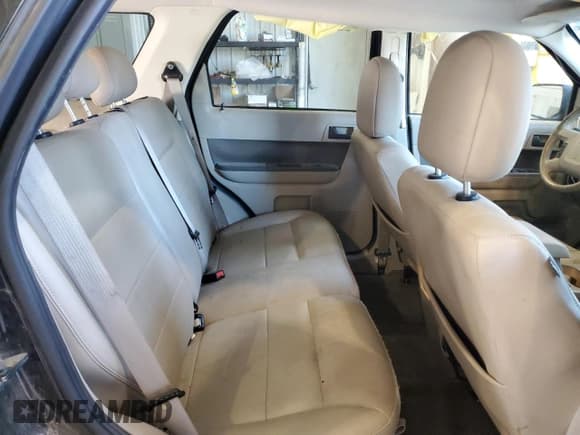 ✅ 2009 Ford Escape XLT • VIN: 1FMCU03G99KA04247 • Лот: 80484705. Опубликован ранее на Copart с пробегом 158 284 миль. Бесплатный доступ к архиву аукционных продаж из США и подробный отчёт об истории автомобиля на DreamBid. Изображение 11.