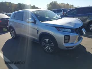 ✅ 2021 Mitsubishi Outlander ES • VIN: JA4ARUAU6MU010575 • Lot: 43500522. Listed on IAAI with 79,506 mi. Free auction sales archive from the USA and detailed vehicle history report at DreamBid. Image 1.