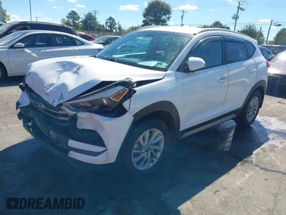 2017 Hyundai Tucson SE z VIN KM8J33A46HU326500, wystawiony jako IAAI lot #43413958 z przebiegiem 114 688 mil mil oraz . Historia ofert i sprzedaży dostępna na DreamBid. Obrazek 2.