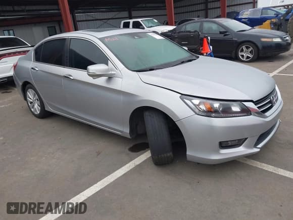 ✅ 2015 Honda Accord EX-L • VIN: 1HGCR2F82FA182669 • Lot: 43806845. Listed on IAAI with 200,121 mi. Free auction sales archive from the USA and detailed vehicle history report at DreamBid. Image 1.