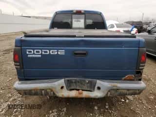 2002 Dodge Dakota Sport с VIN 1B7HL38X62S686016, выставлен на аукционе Copart как лот 52917944 с пробегом 268 964 миль миль и Списание • Salvage title. История ставок и продаж доступна на DreamBid. Изображение 6.