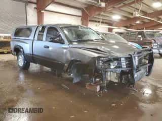 2007 Dodge Dakota ST z VIN 1D7HW22K67S245837, wystawiony jako Copart lot #73995404 z przebiegiem 130 939 mil mil oraz Czysty tytuł • Clean title. Historia ofert i sprzedaży dostępna na DreamBid. Obrazek 4.