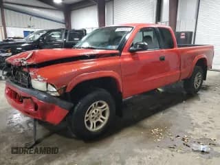 ✅ 2002 Dodge Dakota • VIN: 1B7GG32XX2S510126 • Lot: 80562074. Wystawiony na Copart z przebiegiem 121 890 mil. Bezpłatny archiwum sprzedaży aukcyjnych z USA i szczegółowy raport historii pojazdu na DreamBid. Zdjęcie 1.