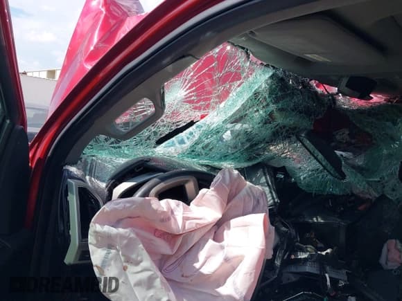 ✅ 2019 Ford F-250 XL • VIN: 1FT7W2BT9KEG70541 • Lot: 42954811. Listed on IAAI with Not provided. Free auction sales archive from the USA and detailed vehicle history report at DreamBid. Image 7.