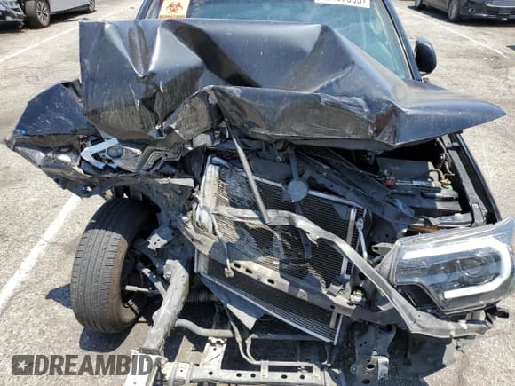 ✅ 2013 Toyota Tacoma • VIN: 5TFJX4CN1DX030720 • Lot: 60497035. Listed on Copart with 188,318 mi. Free auction sales archive from the USA and detailed vehicle history report at DreamBid. Image 11.