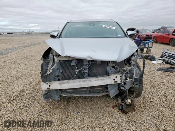 ✅ 2017 Toyota Highlander Limited Platinum • VIN: 5TDYZRFH4HS189125 • Lot: 82445495. Listed on Copart with 107,212 mi. Free auction sales archive from the USA and detailed vehicle history report at DreamBid. Image 5.