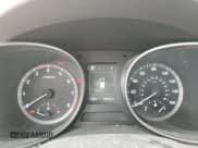 ✅ 2018 Hyundai Santa Fe 2.4L • VIN: 5NMZUDLB1JH082841 • Лот: 44533394. Опубликован ранее на Copart с пробегом 84 915 миль. Бесплатный доступ к архиву аукционных продаж из США и подробный отчёт об истории автомобиля на DreamBid. Изображение 9.