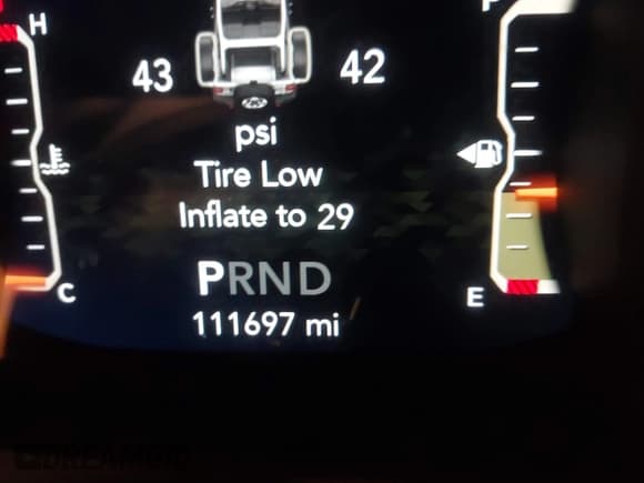 ✅ 2018 Jeep Wrangler Unlimited Sahara • VIN: 1C4HJXEN3JW254054 • Lot: 41724635. Listed on IAAI with 111,697 mi. Free auction sales archive from the USA and detailed vehicle history report at DreamBid. Image 16.