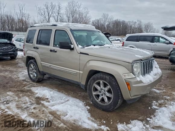 ✅ 2011 Jeep Liberty Limited • VIN: 1J4PN5GK2BW502670 • Lot: 94266045. Listed on Copart with 176,490 mi. Free auction sales archive from the USA and detailed vehicle history report at DreamBid. Image 4.
