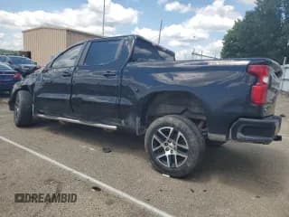 ✅ 2019 Chevrolet Silverado 1500 LT Trail Boss • VIN: 3GCPYFED0KG151389 • Lot: 63751194. Wystawiony na Copart z przebiegiem Nie podano. Bezpłatny archiwum sprzedaży aukcyjnych z USA i szczegółowy raport historii pojazdu na DreamBid. Zdjęcie 2.