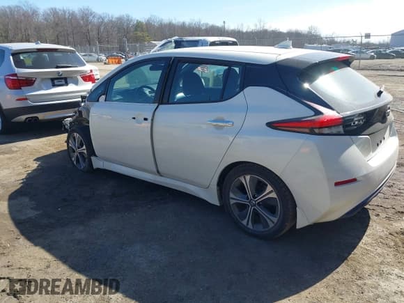 ✅ 2021 Nissan LEAF SV • VIN: 1N4AZ1CV8MC556168 • Лот: 41758095. Опубликован ранее на IAAI с пробегом 16 631 миль. Бесплатный доступ к архиву аукционных продаж из США и подробный отчёт об истории автомобиля на DreamBid. Изображение 3.