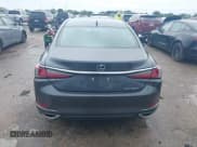 ✅ 2022 Lexus ES 350 • VIN: 58ADZ1B16NU125009 • Лот: 42483683. Опубликован ранее на IAAI с пробегом 14 082 миль. Бесплатный доступ к архиву аукционных продаж из США и подробный отчёт об истории автомобиля на DreamBid. Изображение 16.