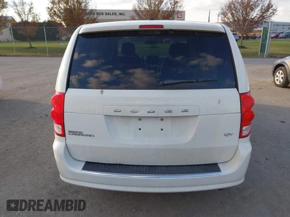 ✅ 2011 Dodge Grand Caravan Cargo • VIN: 2D4RN1AG2BR616370 • Lot: 43732615. Listed on IAAI with 22,800 mi. Free auction sales archive from the USA and detailed vehicle history report at DreamBid. Image 16.