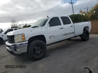 ✅ 2011 Chevrolet Silverado 2500HD LT • VIN: 1GC1CXC87BF122327 • Лот: 81074804. Опубликован ранее на Copart с пробегом 142 343 миль. Бесплатный доступ к архиву аукционных продаж из США и подробный отчёт об истории автомобиля на DreamBid. Изображение 1.