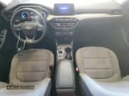 ✅ 2022 Ford Escape SE • VIN: 1FMCU9G65NUA60769 • Lot: 87299955. Listed on Copart with 164,750 mi. Free auction sales archive from the USA and detailed vehicle history report at DreamBid. Image 8.