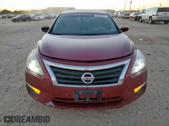 ✅ 2015 Nissan Altima 2.5 • VIN: 1N4AL3AP7FN888918 • Lot: 92265295. Wystawiony na Copart z przebiegiem 169 653 mil. Bezpłatny archiwum sprzedaży aukcyjnych z USA i szczegółowy raport historii pojazdu na DreamBid. Zdjęcie 5.