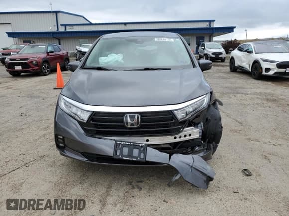 ✅ 2023 Honda Odyssey EX-L • VIN: 5FNRL6H62PB009871 • Lot: 82616135. Listed on Copart with 47,189 mi. Free auction sales archive from the USA and detailed vehicle history report at DreamBid. Image 5.