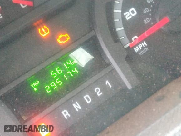 ✅ 2011 Ford Econoline Cargo Commercial • VIN: 1FTSE3EL2BDB29920 • Lot: 41846856. Wystawiony na IAAI z przebiegiem 295 174 mil. Bezpłatny archiwum sprzedaży aukcyjnych z USA i szczegółowy raport historii pojazdu na DreamBid. Zdjęcie 15.