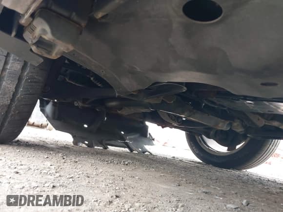 ✅ 2009 Mercedes-Benz M 550 • VIN: 4JGBB72E59A504504 • Lot: 43157447. Listed on IAAI with 99,101 mi. Free auction sales archive from the USA and detailed vehicle history report at DreamBid. Image 18.