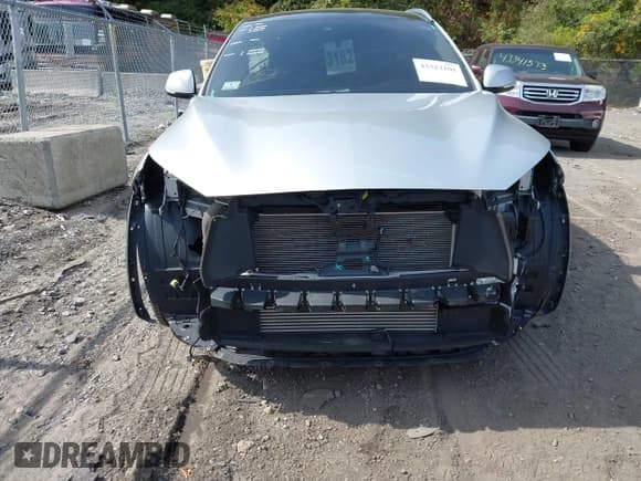 ✅ 2021 Infiniti QX50 Luxe • VIN: 3PCAJ5BB7MF108734 • Lot: 43322101. Wystawiony na IAAI z przebiegiem 54 306 mil. Bezpłatny archiwum sprzedaży aukcyjnych z USA i szczegółowy raport historii pojazdu na DreamBid. Zdjęcie 6.