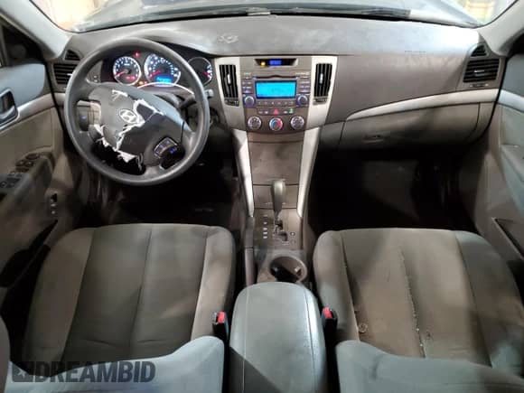 2010 Hyundai Sonata GLS с VIN 5NPET4AC7AH620409, выставлен на аукционе Copart как лот 48258264 с пробегом 197 077 миль миль и Списание • Salvage title. История ставок и продаж доступна на DreamBid. Изображение 8.