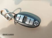 ✅ 2013 Nissan Pathfinder SL • VIN: 5N1AR2MM3DC627018 • Lot: 42854840. Listed on IAAI with 123,416 mi. Free auction sales archive from the USA and detailed vehicle history report at DreamBid. Image 11.