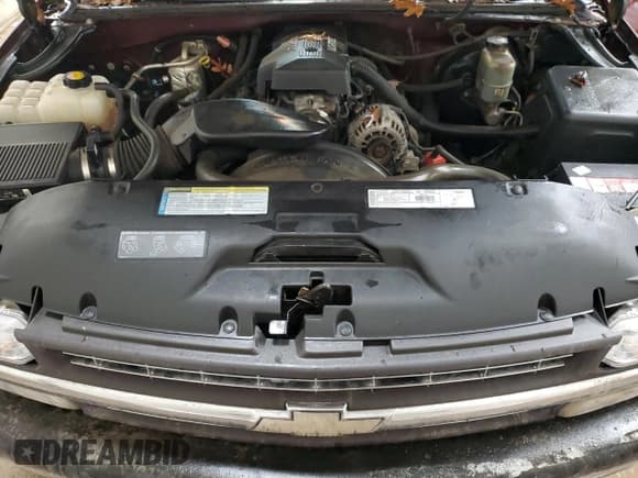 ✅ 2000 Chevrolet Silverado 1500 • VIN: 1GCEK14V6YZ295415 • Lot: 86089204. Listed on Copart with 174,952 mi. Free auction sales archive from the USA and detailed vehicle history report at DreamBid. Image 11.