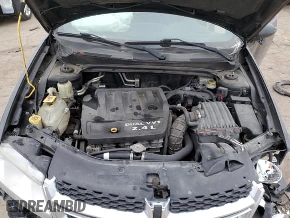 ✅ 2012 Dodge Avenger SXT • VIN: 1C3CDZCB0CN219670 • Лот: 41638125. Опубликован ранее на Copart с пробегом 260 551 миль. Бесплатный доступ к архиву аукционных продаж из США и подробный отчёт об истории автомобиля на DreamBid. Изображение 12.