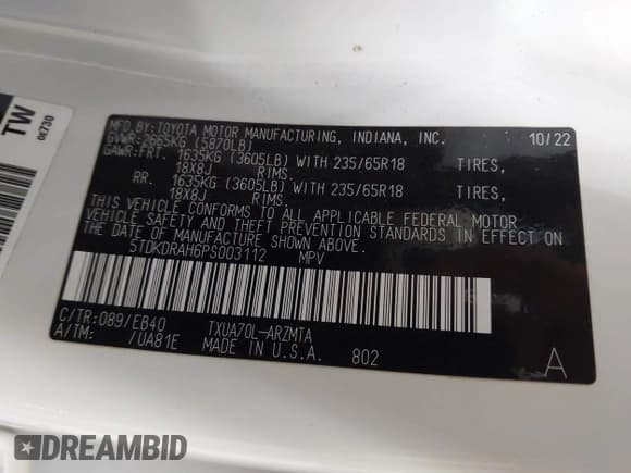 ✅ 2023 Toyota Highlander Platinum • VIN: 5TDKDRAH6PS003112 • Lot: 43111925. Wystawiony na IAAI z przebiegiem 33 641 mil. Bezpłatny archiwum sprzedaży aukcyjnych z USA i szczegółowy raport historii pojazdu na DreamBid. Zdjęcie 9.