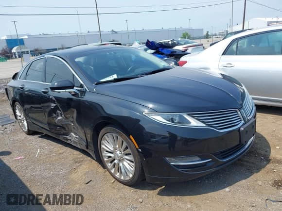 ✅ 2014 Lincoln MKZ • VIN: 3LN6L2J95ER835251 • Lot: 42870909. Wystawiony na IAAI z przebiegiem 197 023 mil. Bezpłatny archiwum sprzedaży aukcyjnych z USA i szczegółowy raport historii pojazdu na DreamBid. Zdjęcie 1.