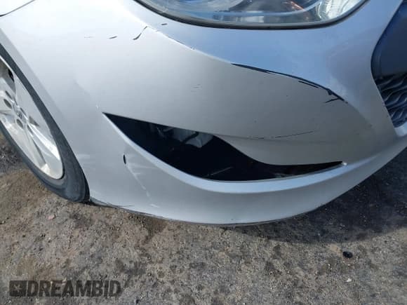 ✅ 2012 Hyundai Sonata Hybrid • VIN: KMHEC4A46CA058307 • Lot: 41814432. Listed on IAAI with 140,355 mi. Free auction sales archive from the USA and detailed vehicle history report at DreamBid. Image 6.