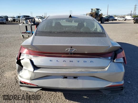 ✅ 2021 Hyundai Elantra SEL • VIN: 5NPLM4AG6MH010223 • Lot: 87454145. Listed on Copart with Not provided. Free auction sales archive from the USA and detailed vehicle history report at DreamBid. Image 6.